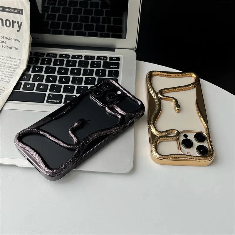 3D Snake Pattern iPhone Case –Ultra Clear Magnetic